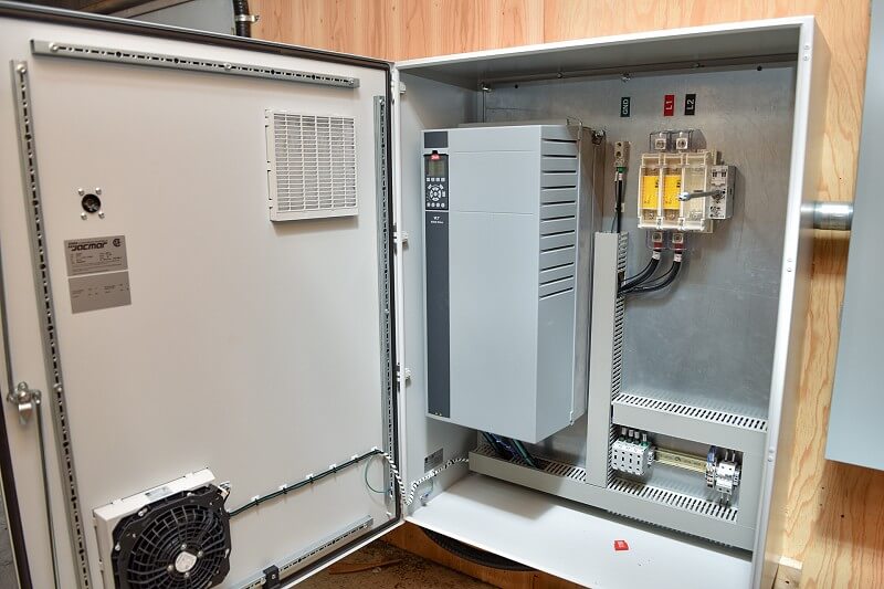 Système de contrôle du plancher chauffant électrique