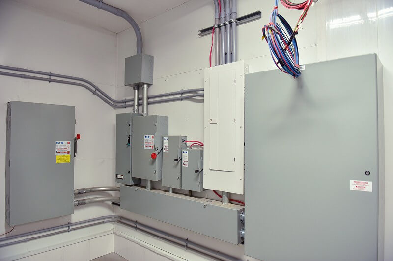 Distribution électrique 600 ampères